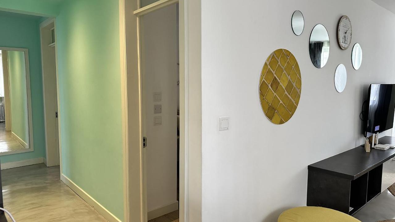 Les Cerisiers - Beach Apartment With Pool, Few Steps To The Beach Flic en Flac Exterior photo
